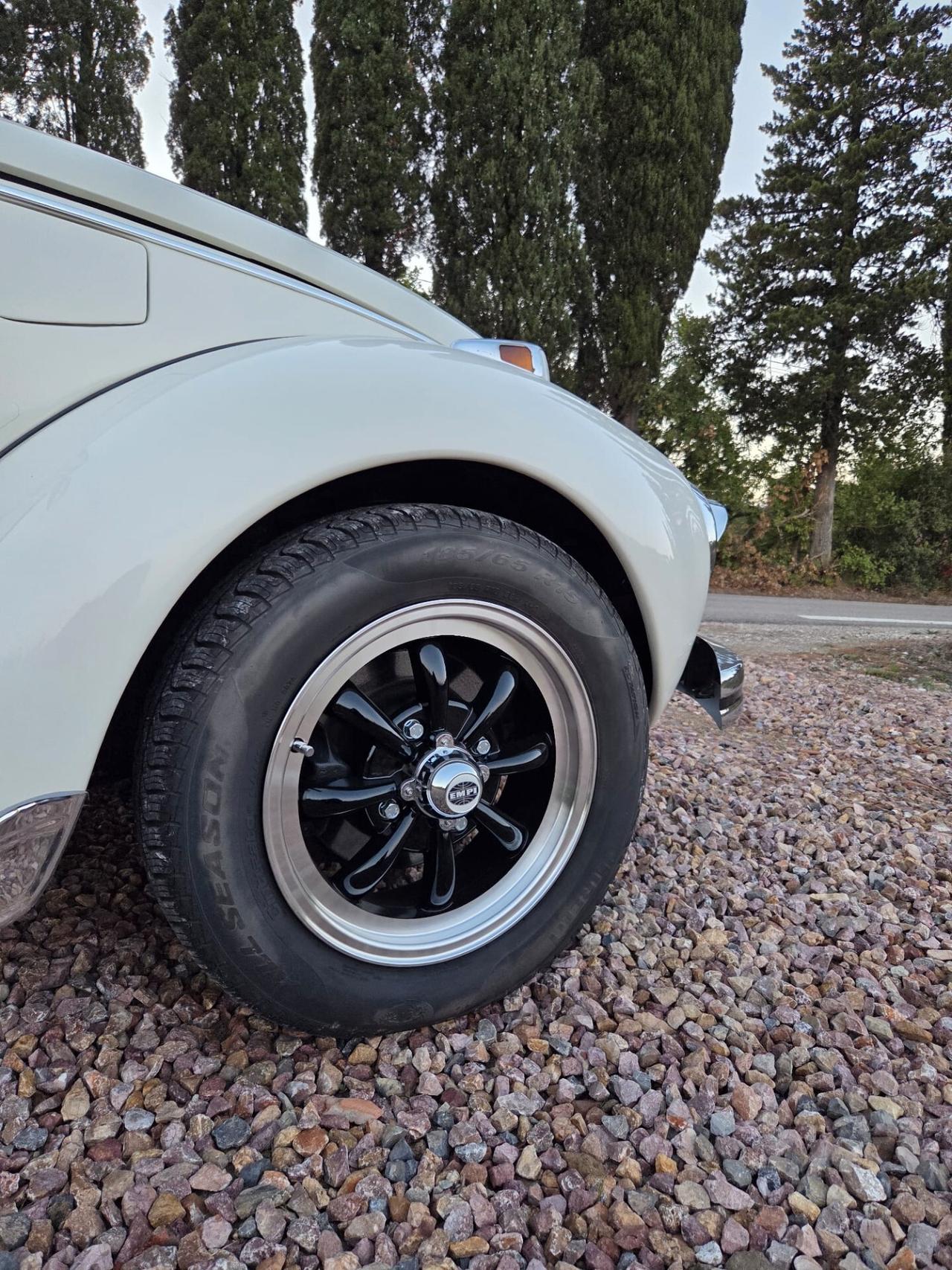 Volkswagen Maggiolone Karman cabrio 1600 vetro piatto