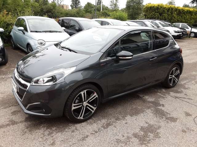 Peugeot 208 1.2 puretech GT Line 110cv