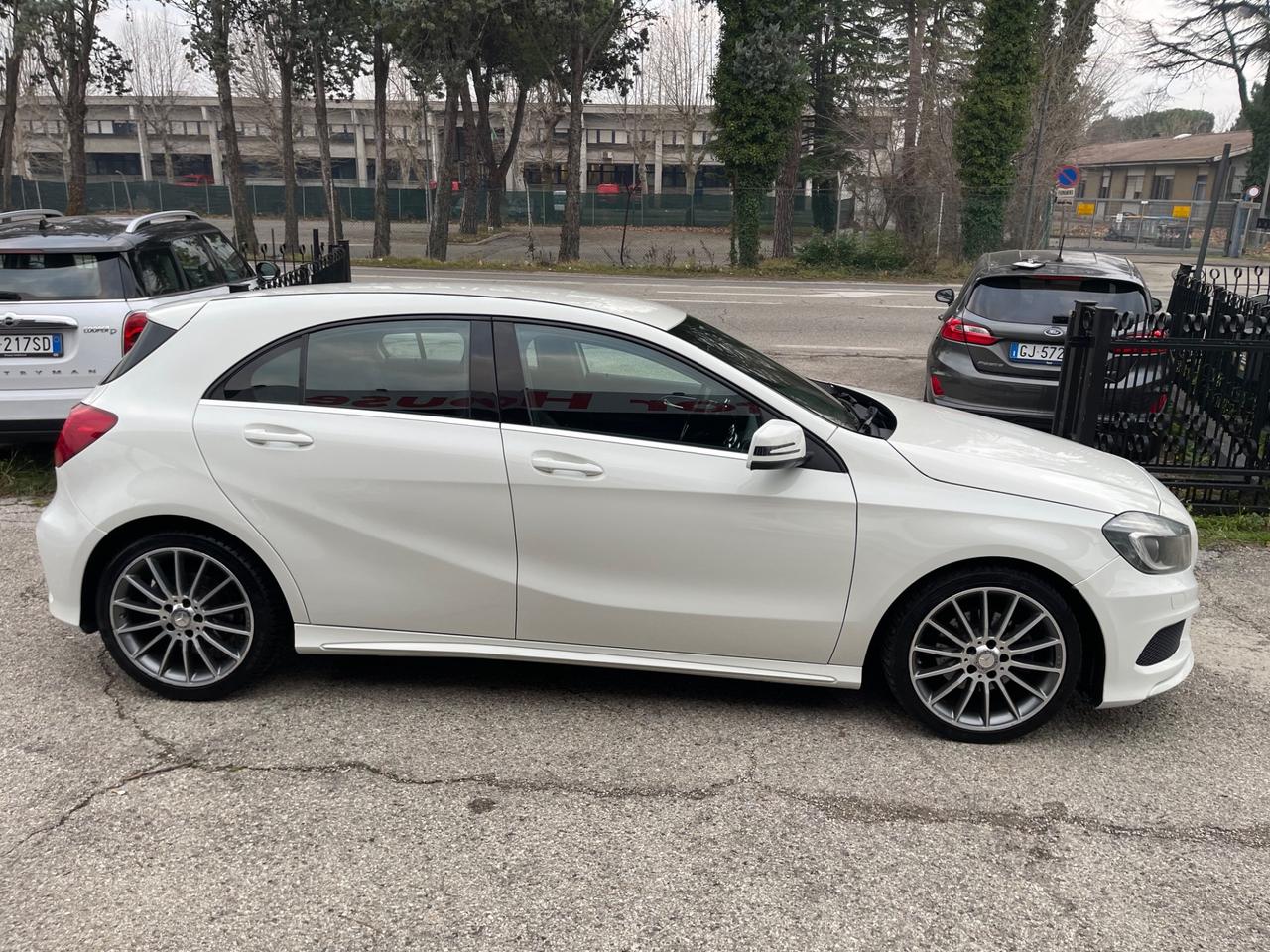 Mercedes-benz A 180 automatica pacchetto amg