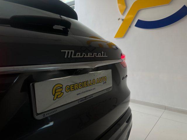 MASERATI Grecale MHEV 300 CV AWD GT tetto panoramico da?549,00