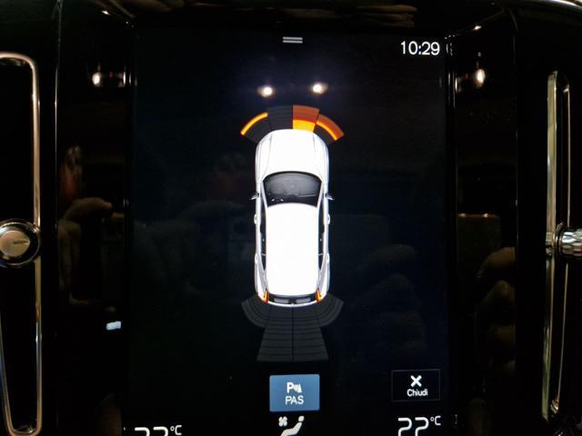 VOLVO XC40 2000 D4 AWD CV.190 INSCRIPTION+TETTO+19'+UNIPROP