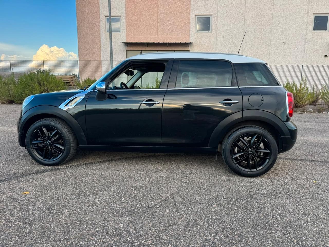 Mini Countryman 1.6 D 2014 SOLO 128.000 KM