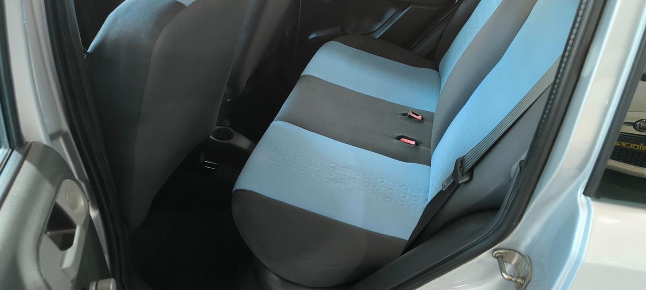 Fiat Panda 1.2 Dynamic 60cv benzina ok neopatentati