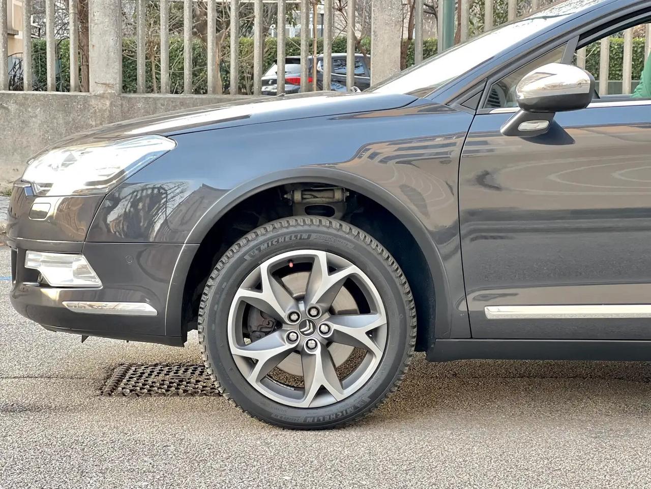 Citroen C5 BlueHDi 180 EAT6 S&S Hydractive Executive Tourer XTR