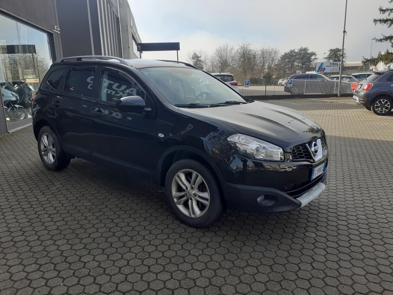 Nissan Qashqai Qashqai+2 2.0 dCi DPF Tekna