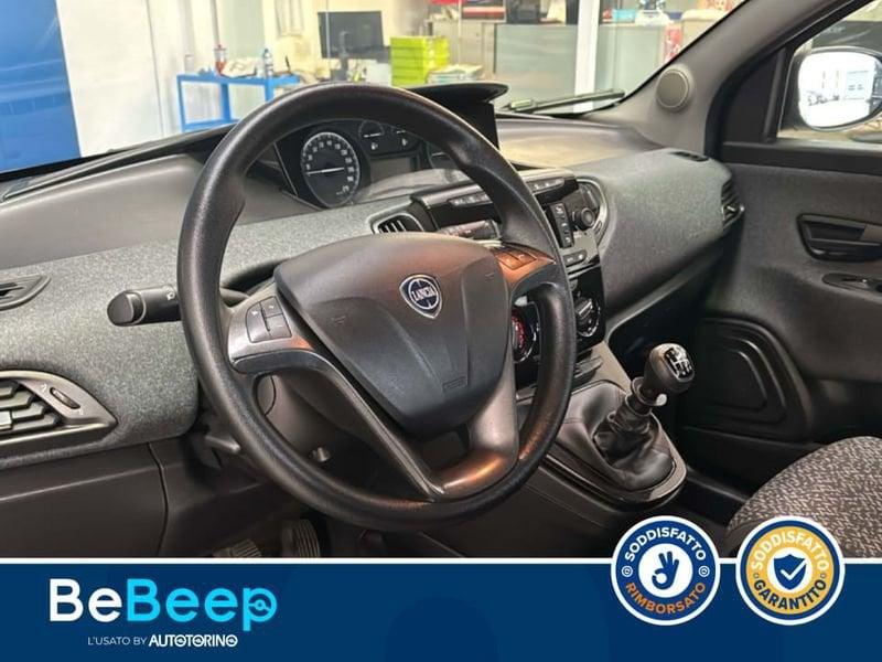 Lancia Ypsilon 1.0 FIREFLY HYBRID SILVER S&S 70CV