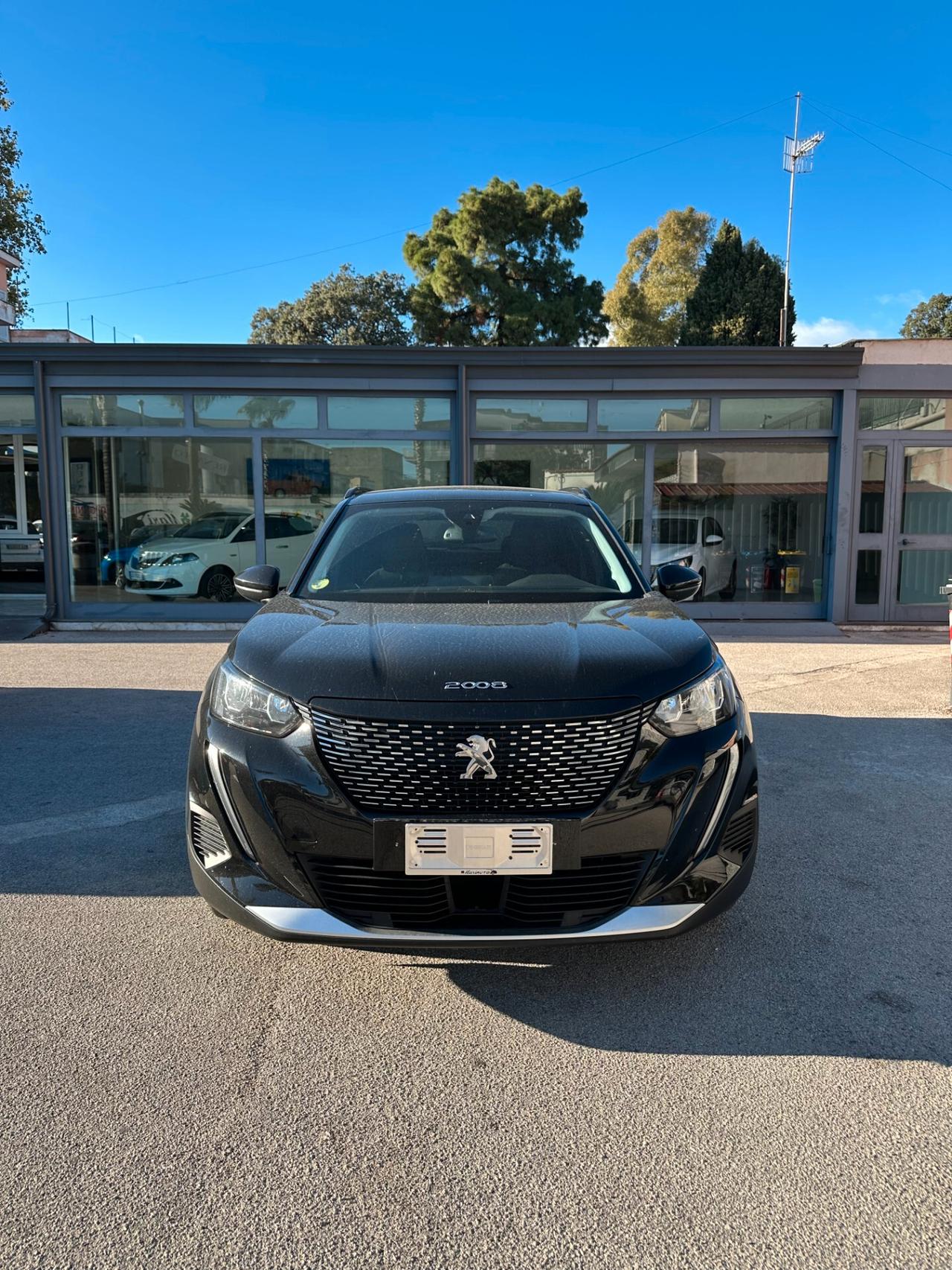 Peugeot 2008 BlueHDi 130 S&S EAT8 Allure