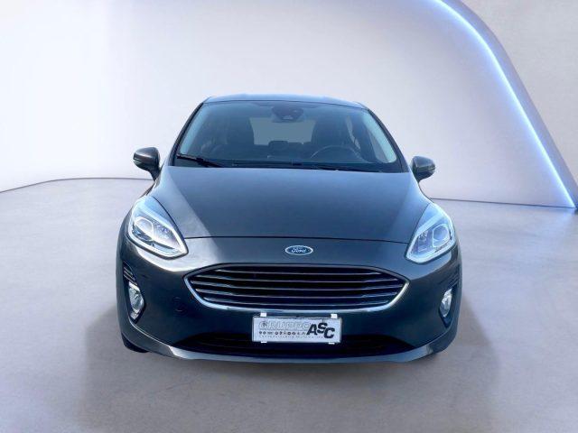 FORD Fiesta 1.1 BENZ 85 CV 5 porte Titanium OK NEOPATENTATI