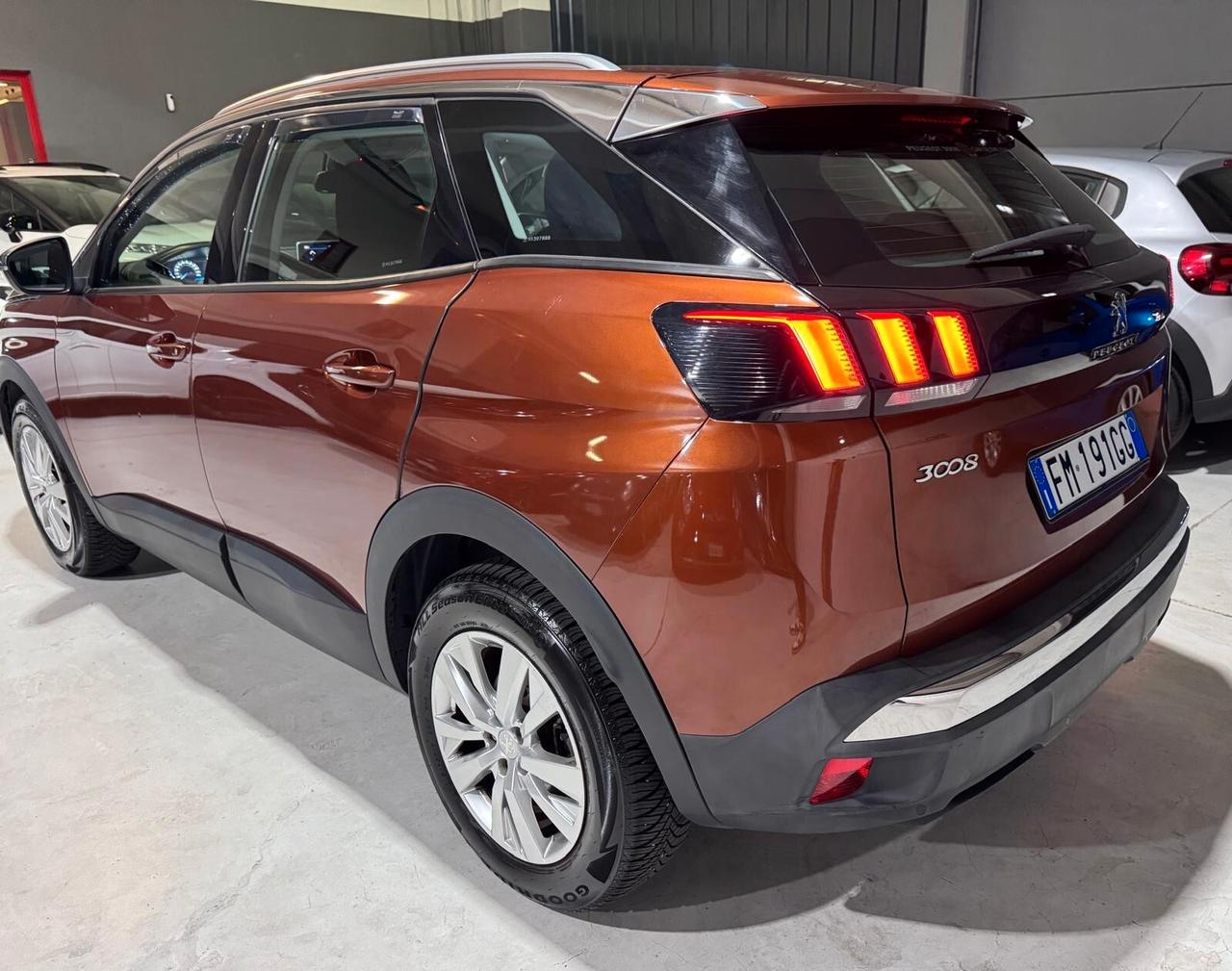 Peugeot 3008 Benzina Automatica Cinghia Nuova
