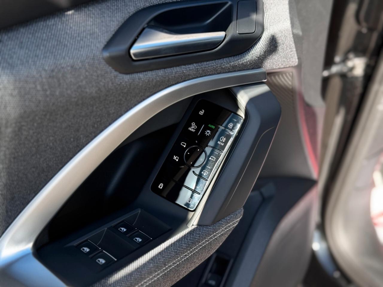 Audi Q5 SPB TDI quattro S tronic line, Aziendale estera