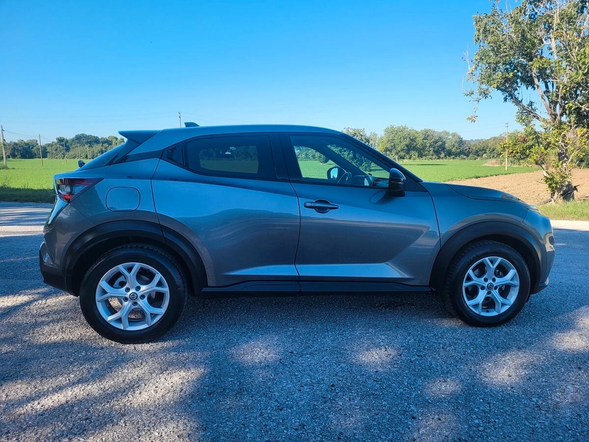 Nissan Juke 1.0 DIG-T 114 CV N-Connecta