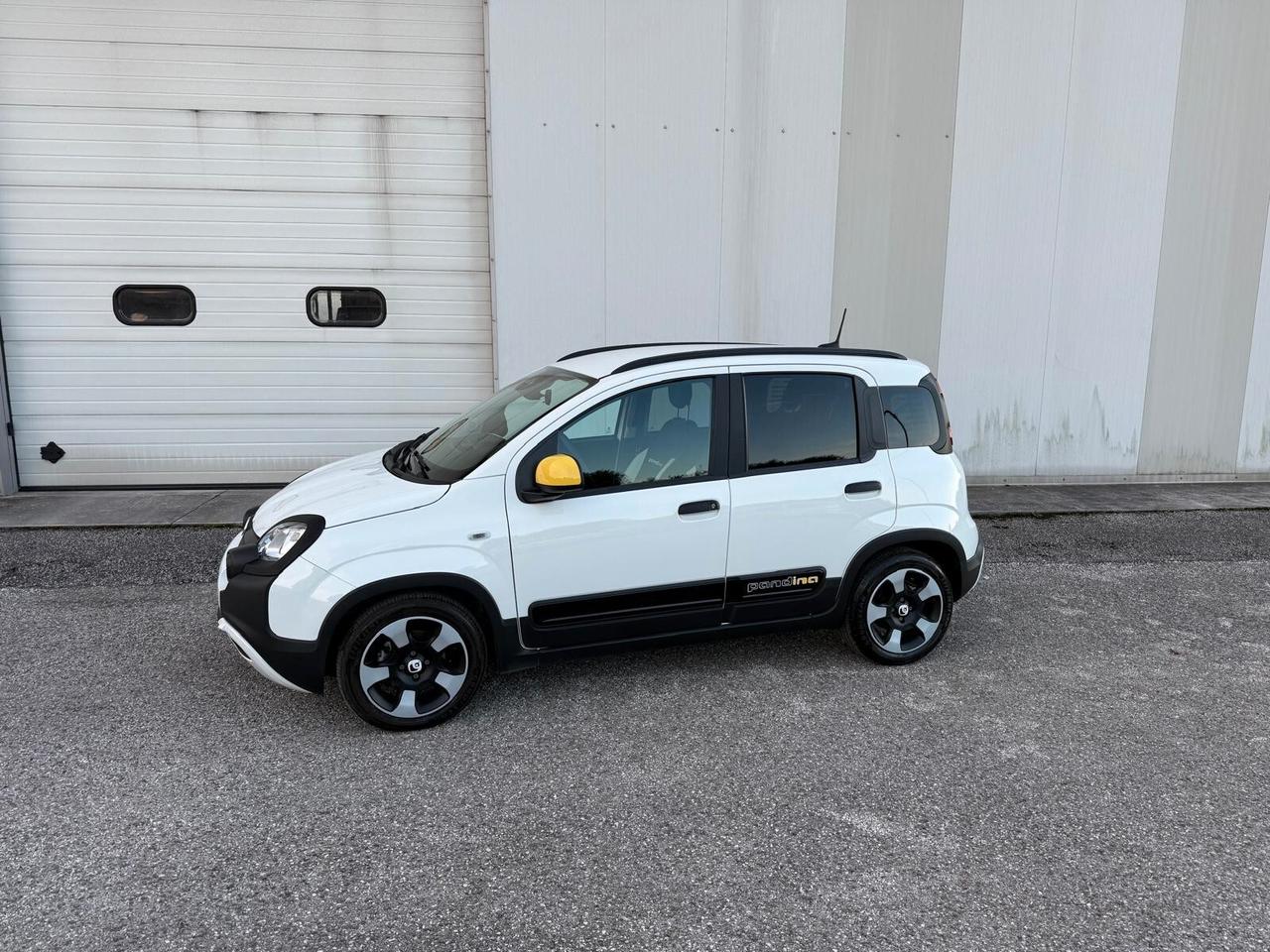 Fiat Panda 1.0 FireFly S&S Hybrid Pandina