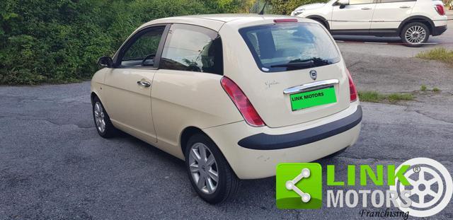 LANCIA Ypsilon 1.4 16V Platino