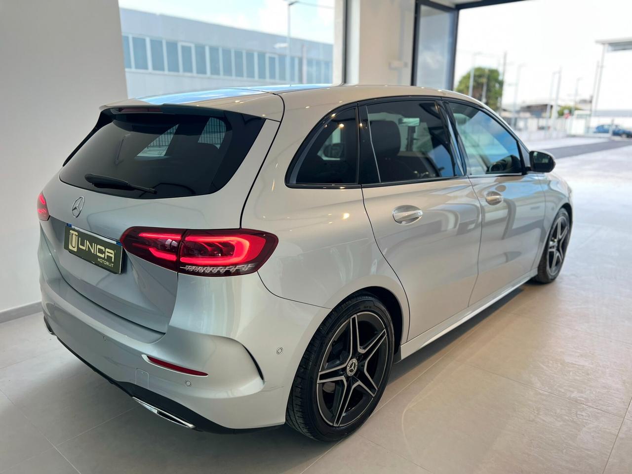 Mercedes-benz B 180 d 2.0 116cv Premium PLUS auto TETTO PACK LUCI