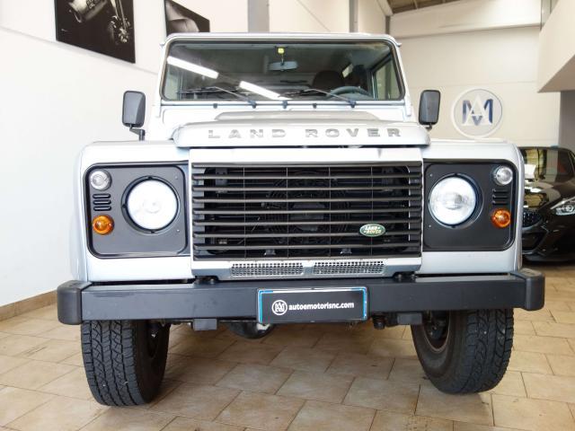 Land Rover Defender 90 TD4 SE 95000 KM