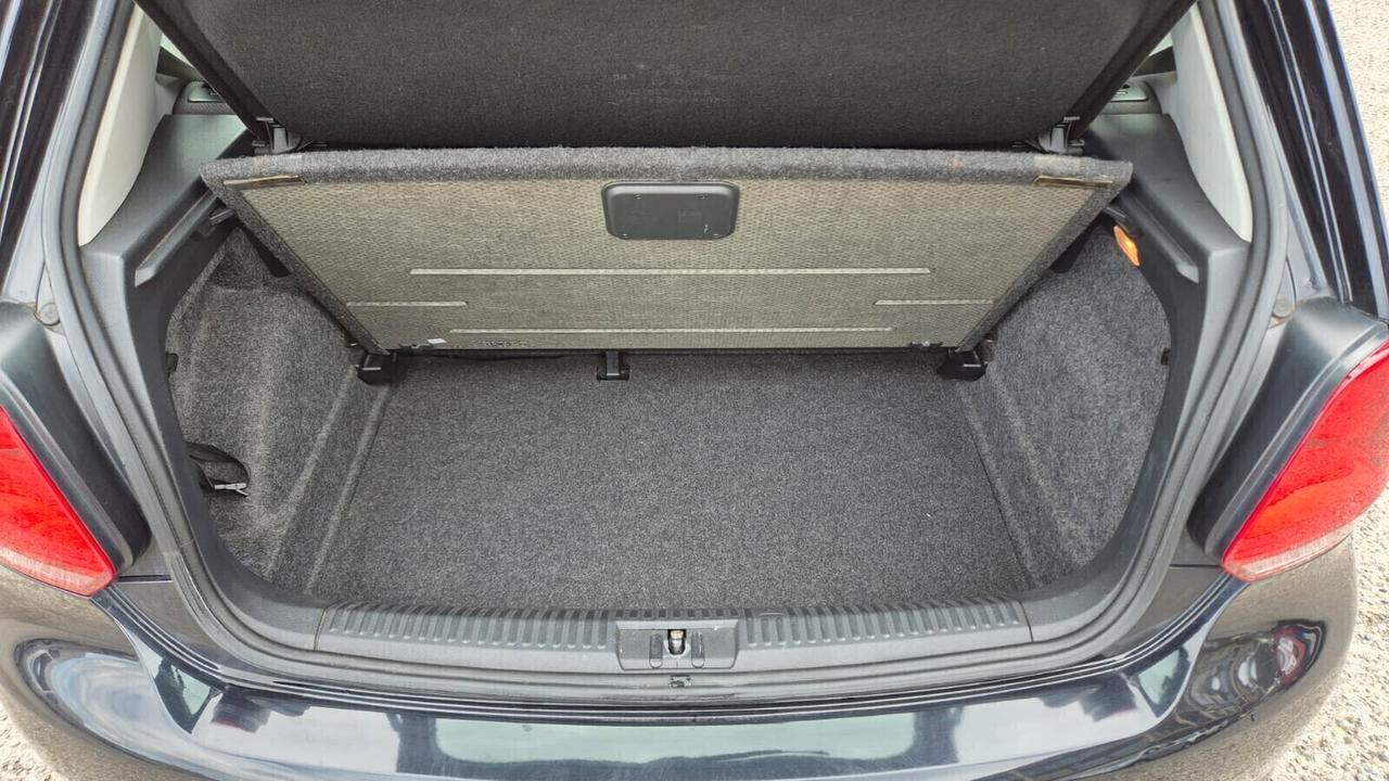 Volkswagen Polo 1.6 TDI 5p Comfortline-Ok Neopat.