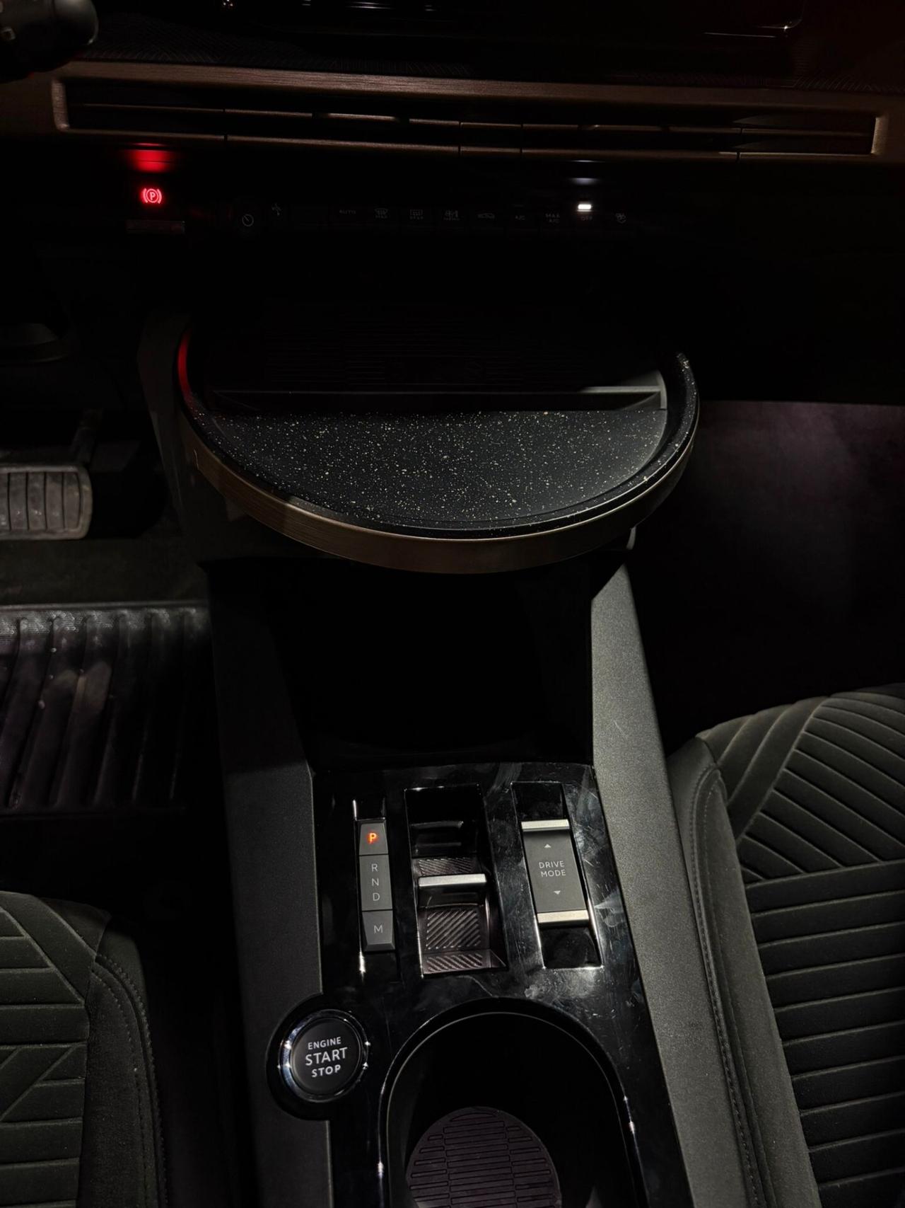 Lancia Ypsilon Hybrid e-DCT Edizione Cassina