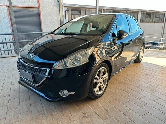 Peugeot 208 1.6 e-HDi 92 CV Stop&Start 5 porte Allure
