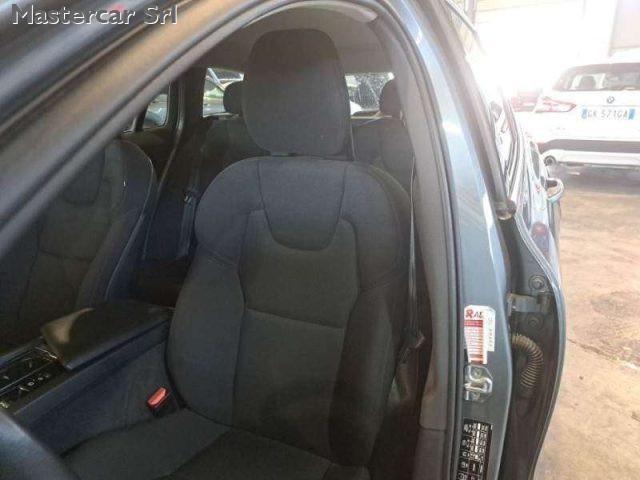 VOLVO V60 2.0 D4 AWD 190cv BUSINESS - GA389PH