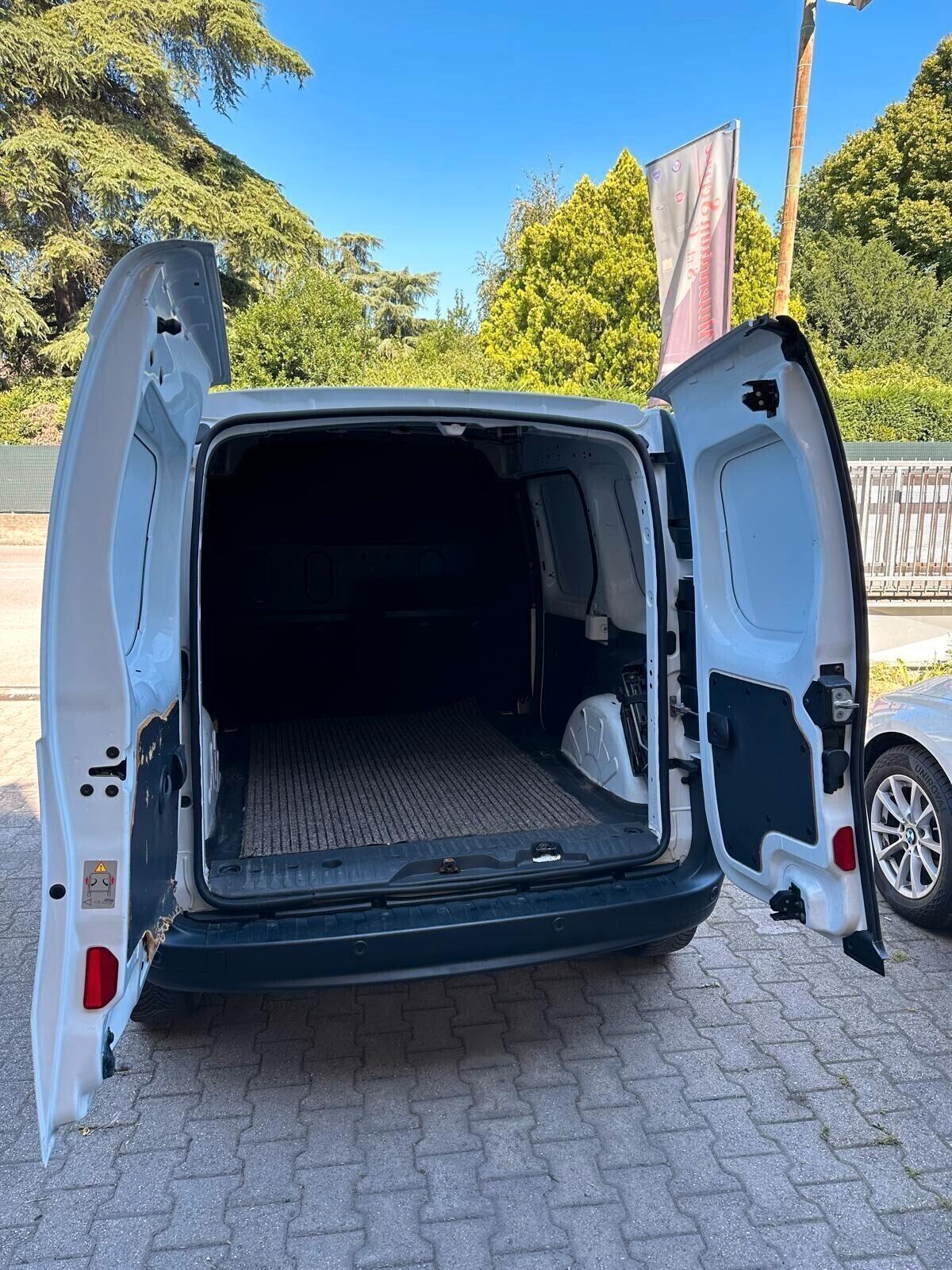 Renault Kangoo | 1.5 dCi | 90CV 66KW | NEOPATENTATI |