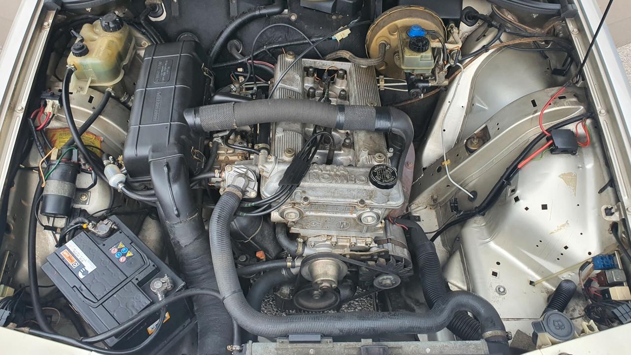 Alfa Romeo 75 1.6 Carburatori