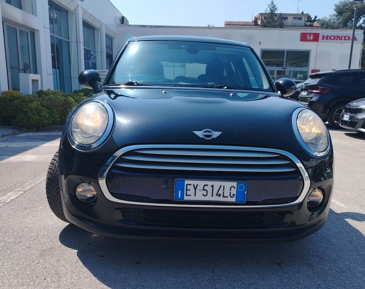 Mini 1.5 One D Business 5 porte - Automatica - Neopatentato 36 MESI DI GARANZIA