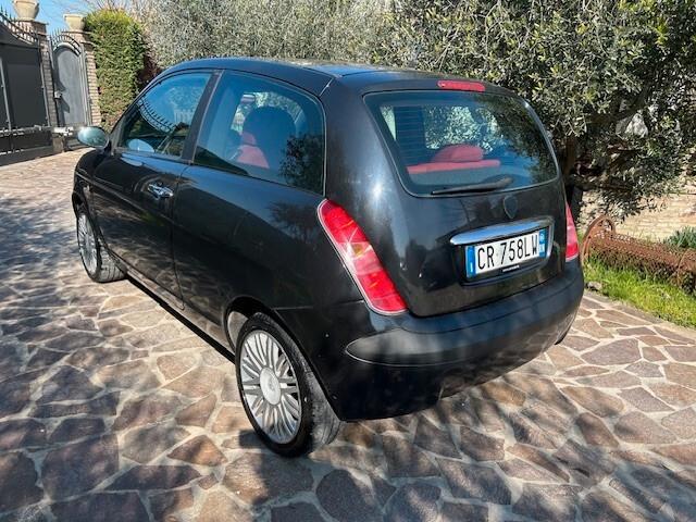 Lancia Ypsilon 1.3 Multijet 16V Argento