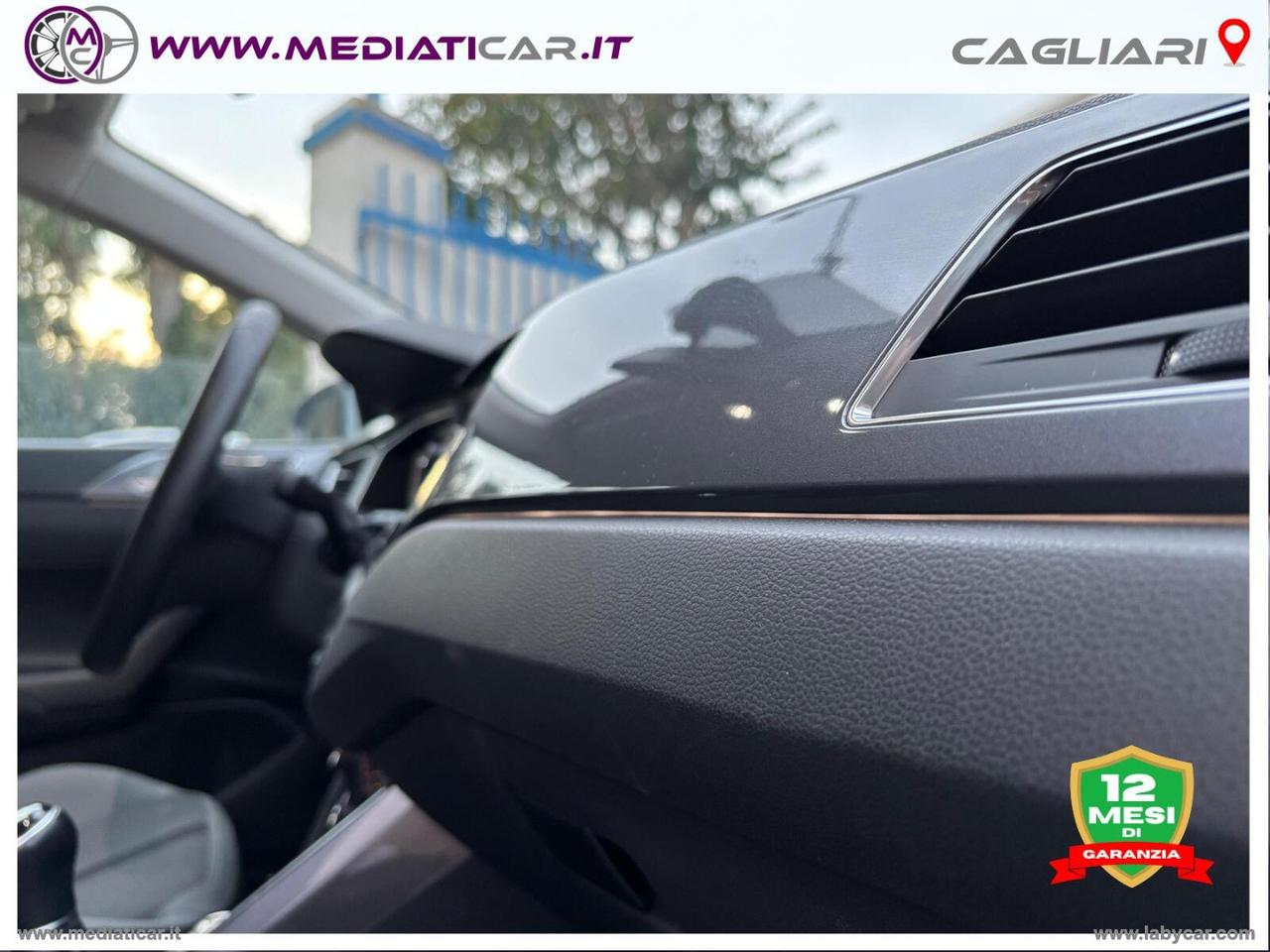 VOLKSWAGEN Polo 1.0 TSI R-Line