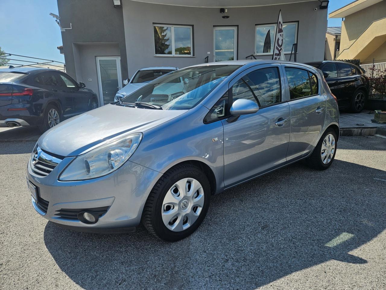 Opel Corsa 1.2 5 porte Club