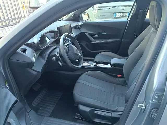 Peugeot 2008 1.2 PureTech 130cv EAT8 ALLURE PACK Aziendale