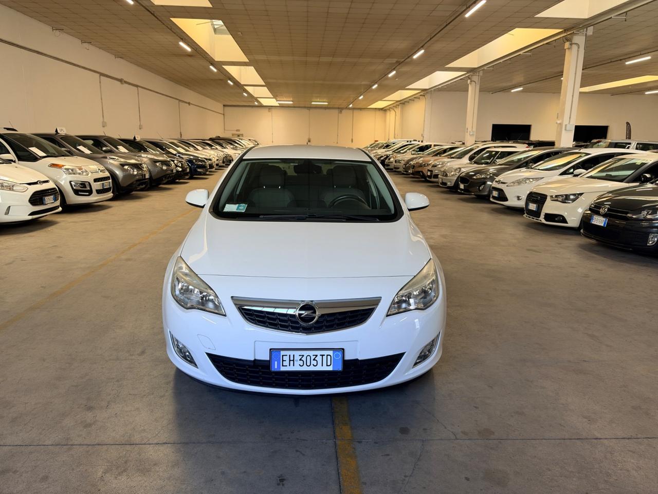 Opel Astra 1.4 Turbo 140CV 5 porte Cosmo