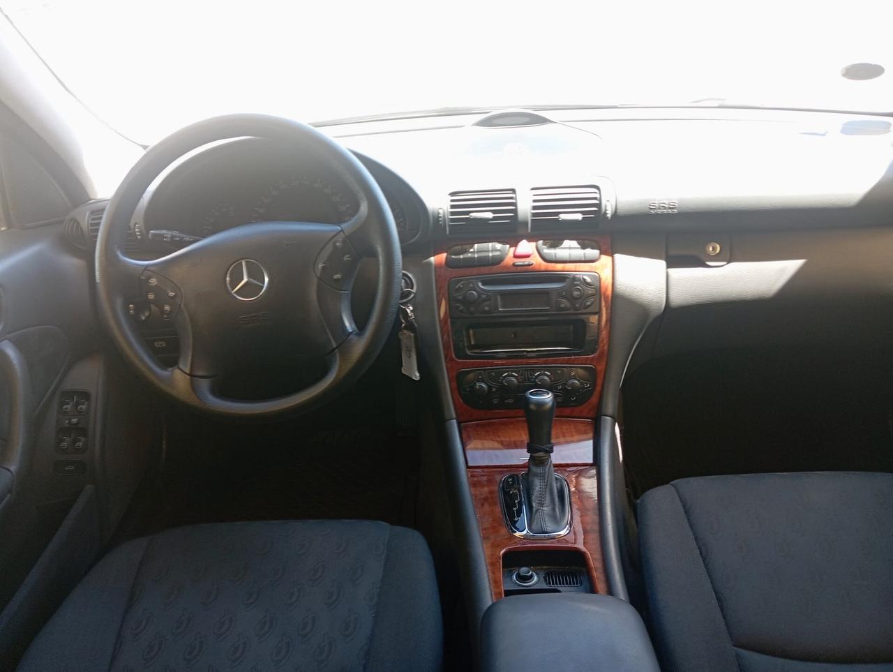 Mercedes-benz C 200 CDI cat Elegance