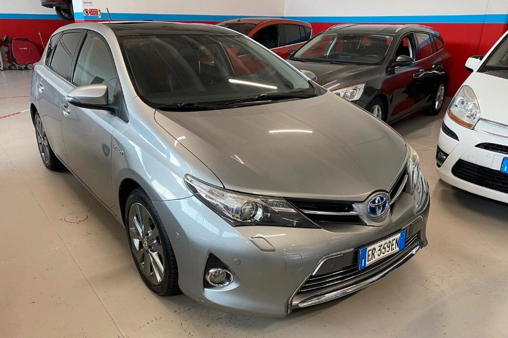 Toyota Auris 1.8 hybrid