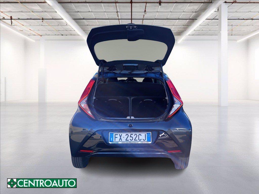 TOYOTA Aygo 5p 1.0 x-business m-mt 72cv del 2019