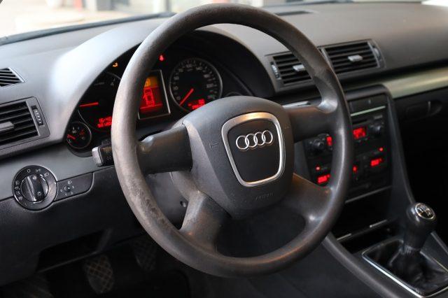 AUDI A4 2.0 16V TDI Avant 140 CV 6 Marce Pelle Climatronic