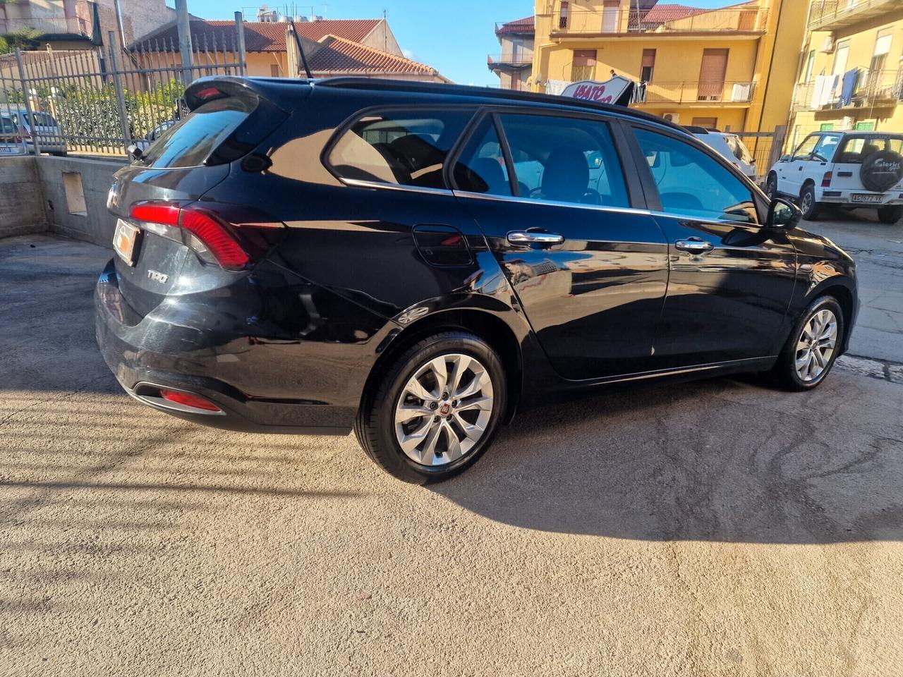 Fiat Tipo Lounge 1.6 Multijet 120Cv