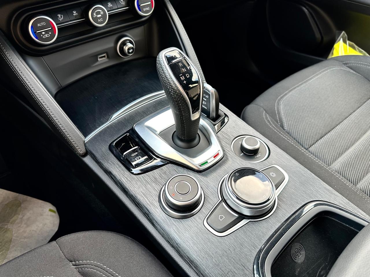 Alfa Romeo Stelvio 2.2 Turbodiesel 160 CV AT8 Sprint
