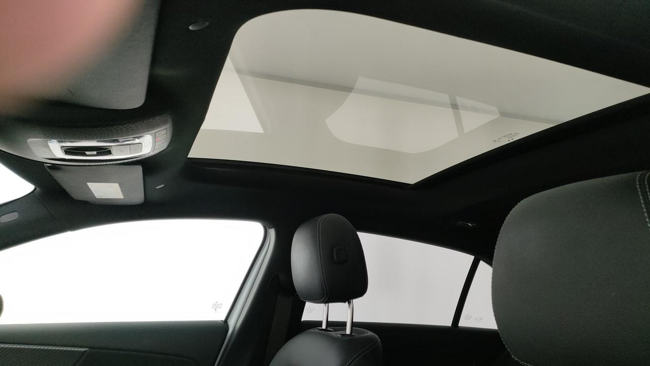 Mercedes-Benz A 180 d Sport Night edition auto