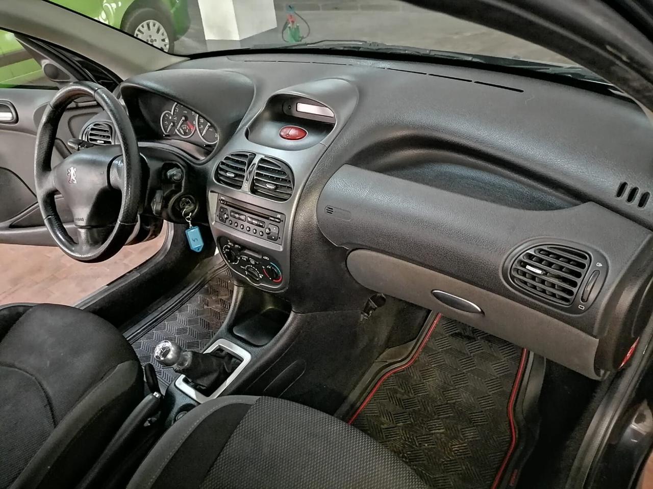 Peugeot 206 1.4 75cv 5p OK NEOP