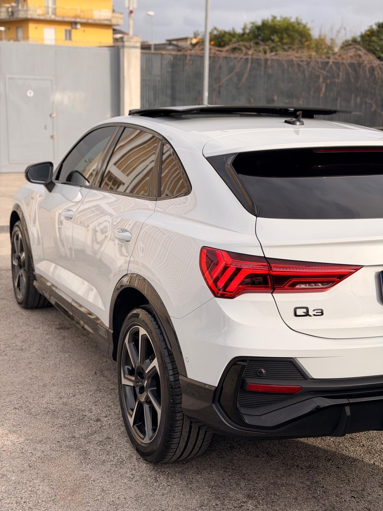 Audi Q3 35 TDI S-line edition TETTO Bang Olufsen