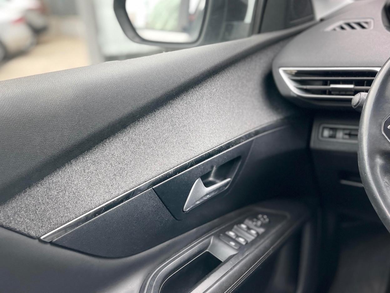 Peugeot 3008 1.2 Benzina 131CV E6 Neo. - 2017