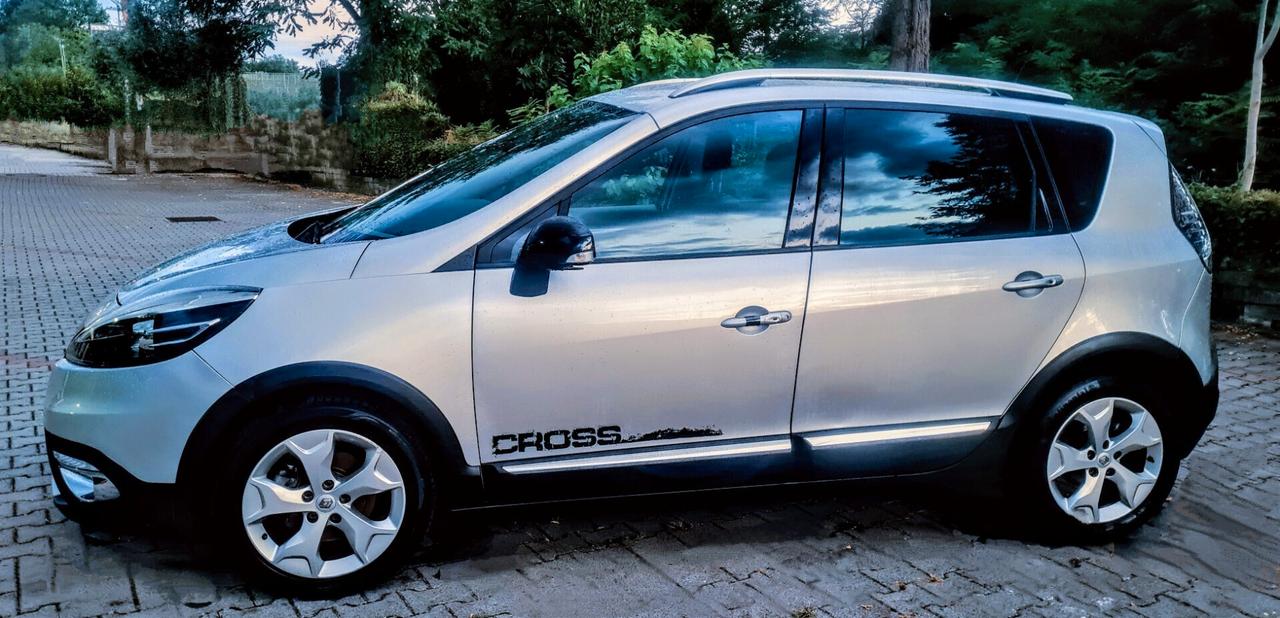 Renault Scenic Scénic XMod Cross 1.5 dCi 110CV EDC Energy