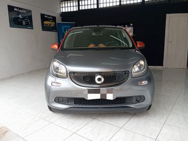 Smart ForFour 1.0 benzina 2015 CON GARANZIA