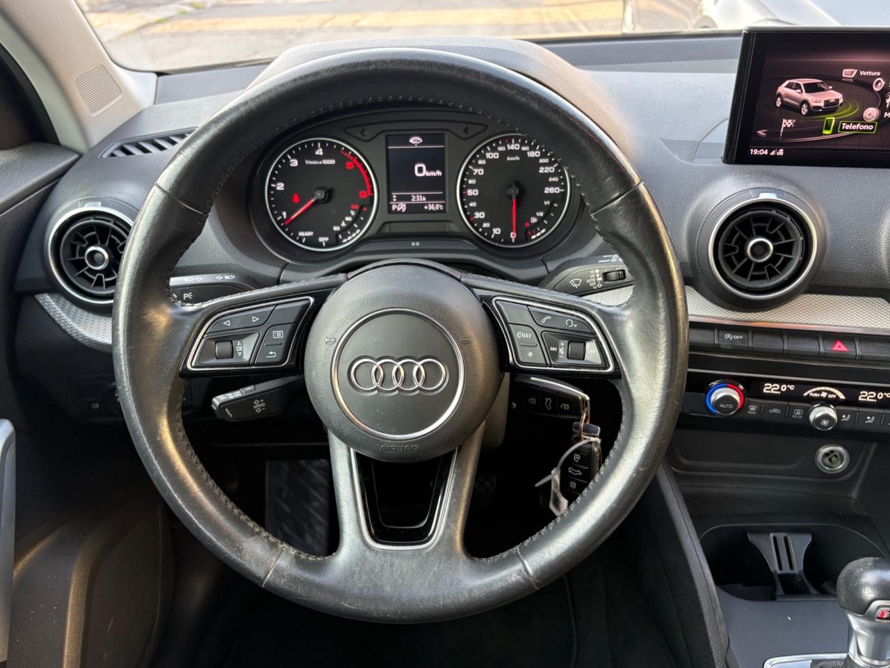 Audi Q2 30 TDI S tronic Identity Black