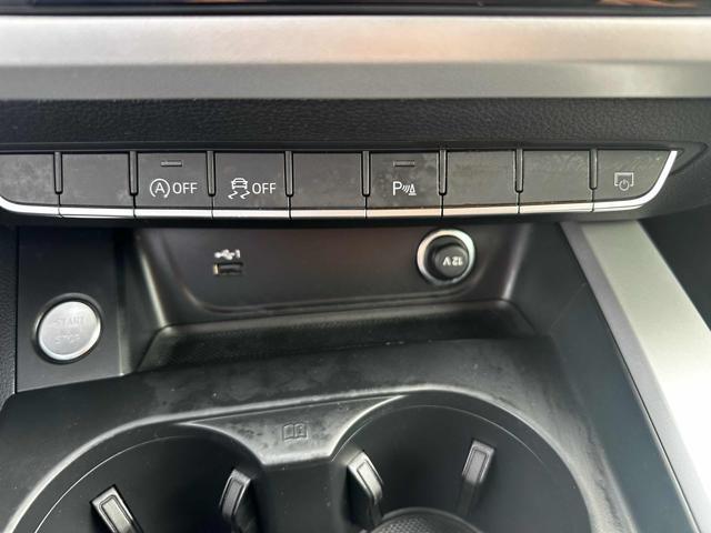 AUDI A4 Avant 35 TFSI S tronic Business Advanced