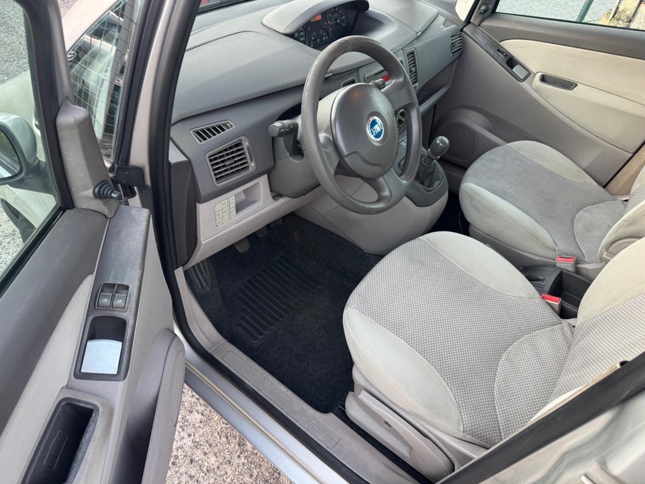 Fiat Idea 1.4 16V Emotion NEOPATENTATI