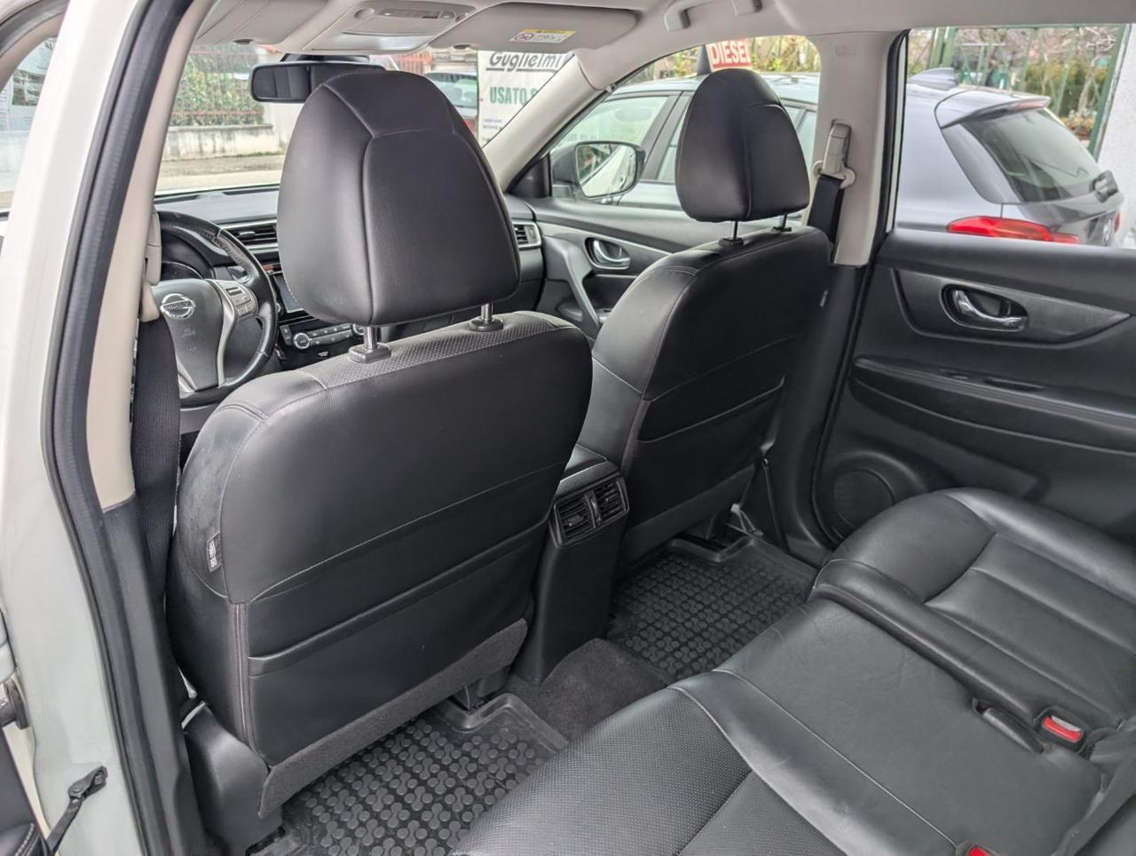 Nissan X-Trail 1.6 dCi 2WD Tekna Automatic E6b