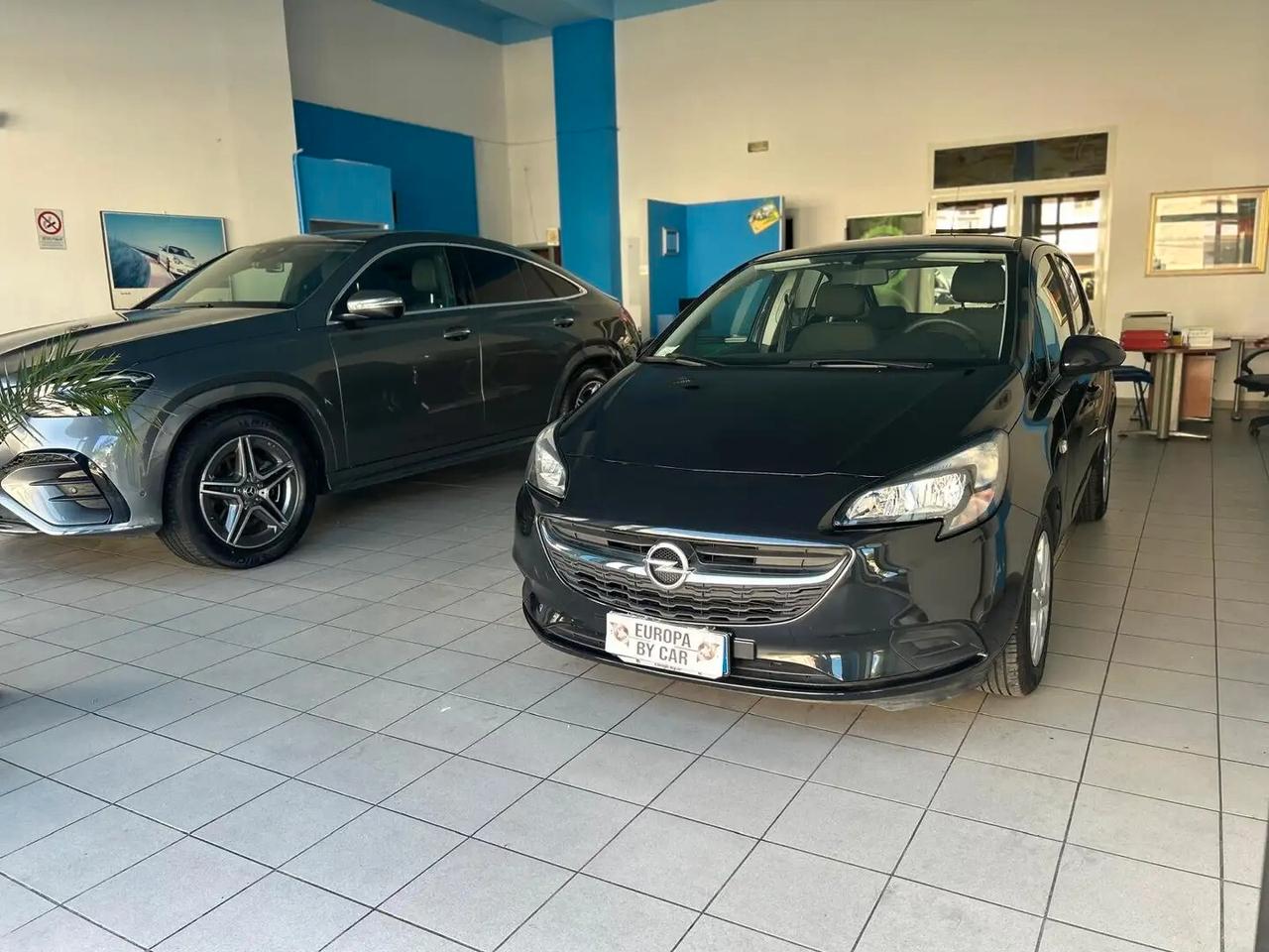 Opel Corsa 1.2 5 porte