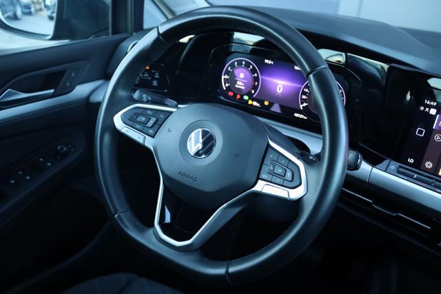 VOLKSWAGEN Golf 1.0 eTSI EVO DSG Life