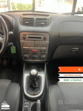 ALFA ROMEO 147 1.9 JTD (120) 5 porte Murphy&Nye